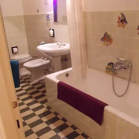 Via Pulci Apartman *